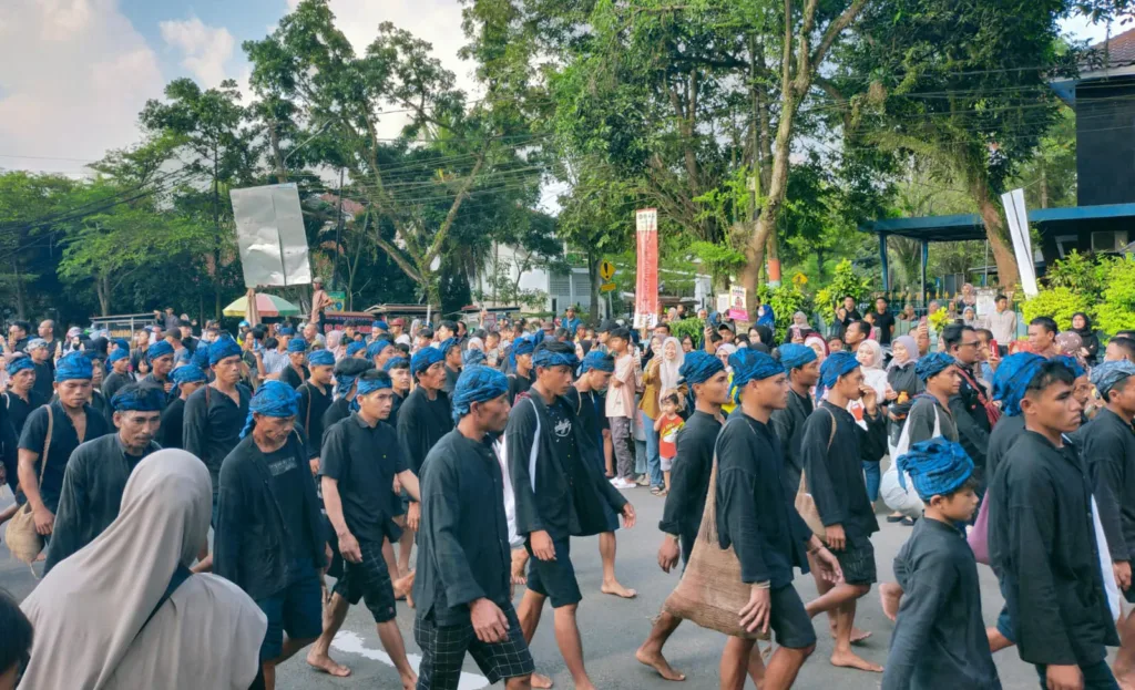 Baduy Tolak Koperasi Desa Merah Putih, Ini Alasannya 2 Baduy tolak Koperasi Desa Merah Putih