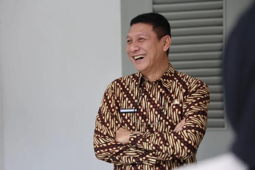 Perjalanan Karir Deden Apriandhi, Sekda Banten yang Dipilih Presiden Prabowo 1 Deden Apriandhi dilantik