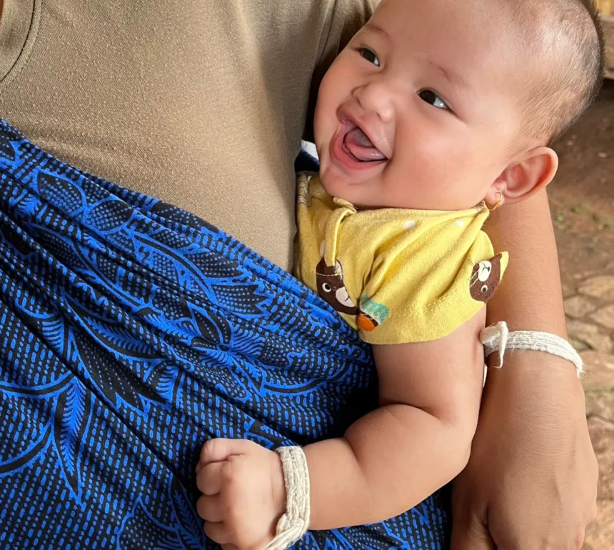 Gelang putih Suku Baduy