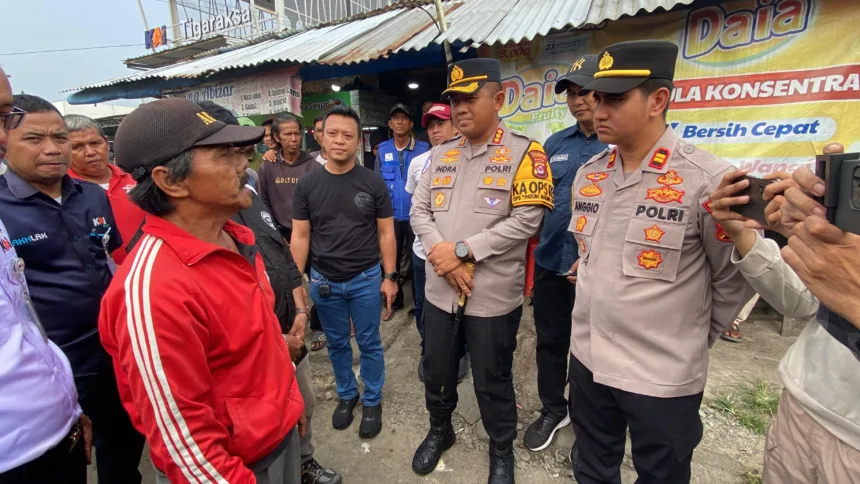 Taksi Online Vs Opang di Tangerang, Paksa Penumpang Turun Didatangi Polisi 1 Taksi Online Vs Opang di Tangerang