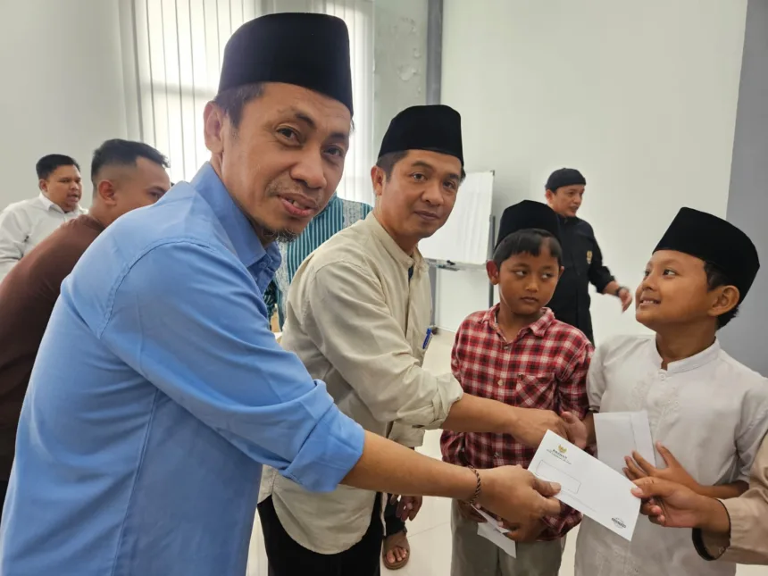 PWI Tangsel & Baznas Santuni Anak Yatim dan Dhuafa, Maknai Kemerdekaan dengan Berbagi 1 PWI Tangsel