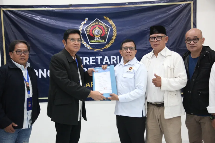 Hendry Ch Bangun Kantongi 21 Dukungan Jadi Ketua PWI Pusat 2025-2030 1 Hendry ch Bangun