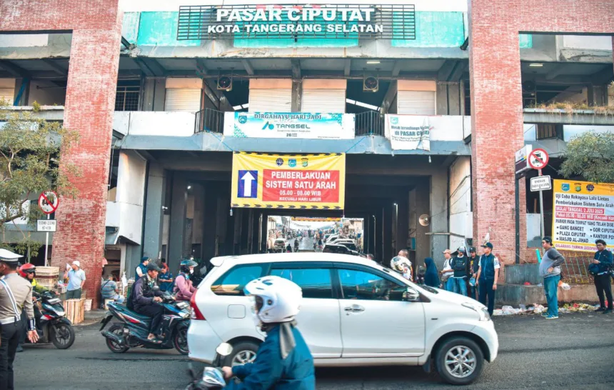 Jalan Haji Usman Ciputat