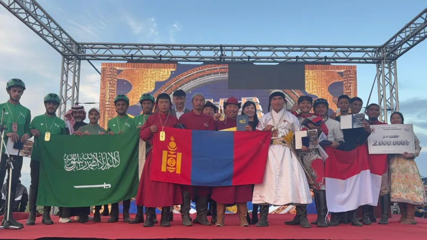 Atlet Panahan Berkuda Indonesia Raih Prestasi di Mongolia 1 Atlet panahan berkuda Indonesia