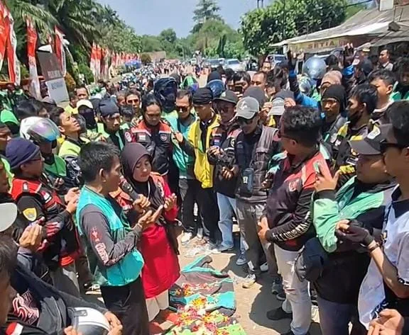Aksi solidaritas ojol Banten