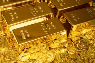 Pajak pedagang eceran dan emas