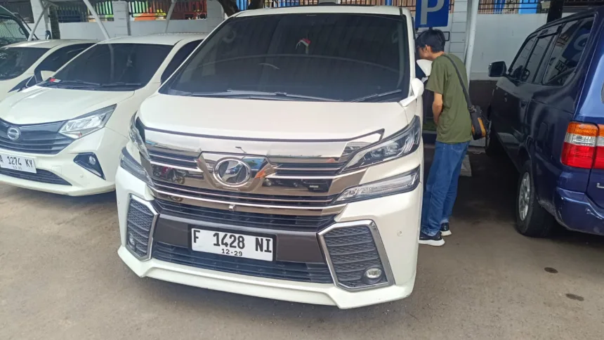 Dugaan Korupsi PT SBM, 1 Mobil Mewah Disita Kejari Serang 1 Korupsi PT SBM