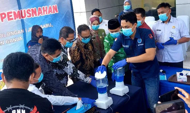 BNN Provinsi Banten Amankan Paket Sabu yang Dikirim Melalui Lion Parcel 1 BNN Provinsi Banten