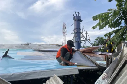 Reklame raksasa di Tangsel