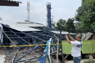 Reklame raksasa di Tangsel