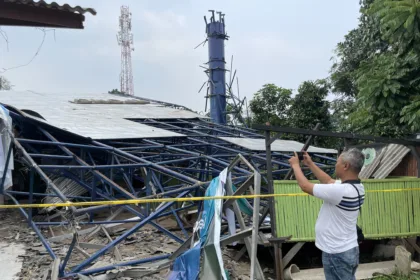 Reklame raksasa di Tangsel