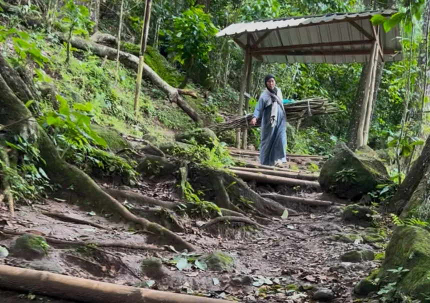 Jalur Pendakian Gunung Pulosari Ditutup Sementara, BPKH Perhutani Klarifikasi 1 Gunung Pulosari