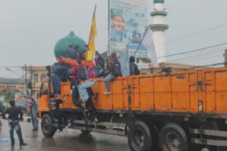 Truk odol di jalur Serang-Cilegon