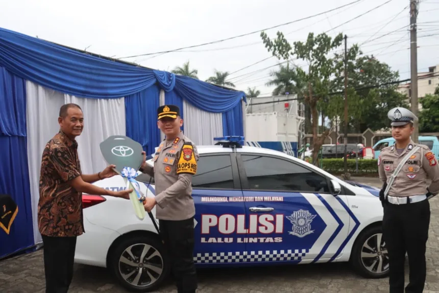 Polres Tangsel Terima Bantuan Pos Polisi dan Mobil Patroli dari Lippo Village 1 Polres Tangsel