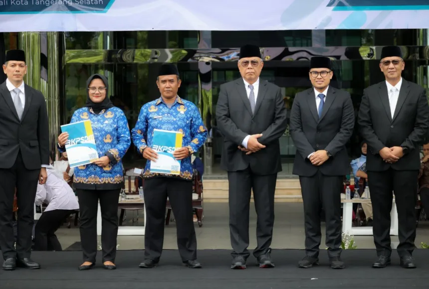 856 PPPK Paruh Waktu Tangsel Dilantik, Benyamin Minta Kinerja Terbaik 1 PPPK Paruh waktu Tangsel