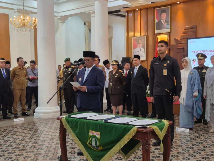 Gubernur Banten Andra Soni