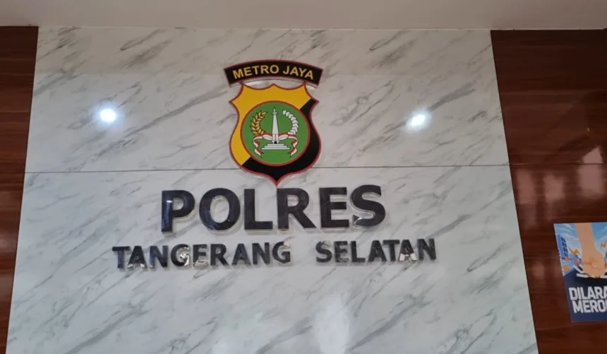 Polres Tangsel Diterpa Hoax Gelapkan 20 kg Sabu, Ditsiber Polda Metro Jaya Turun Tangan 1 Polres Tangsel