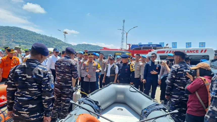 Menko PMK Hingga Kapolri Tinjau Arus Nataru di Pelabuhan Merak 1 Pleabuhan Merak