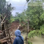 Jembatan putus di Padarincang