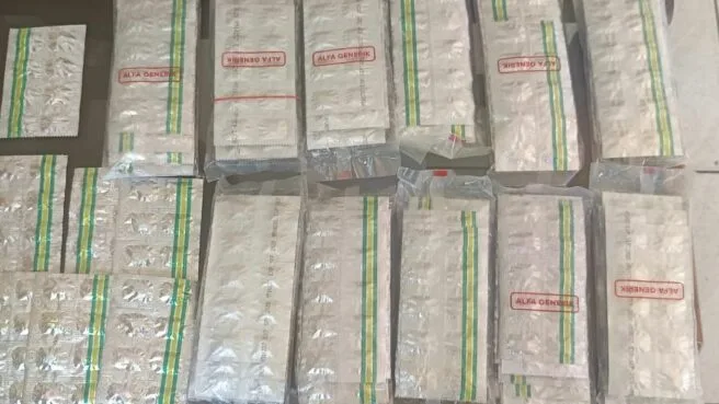 Warung Kelontong di Pamulang Jual Obat Keras, 2.571 Butir Diamankan 1 Pamulang