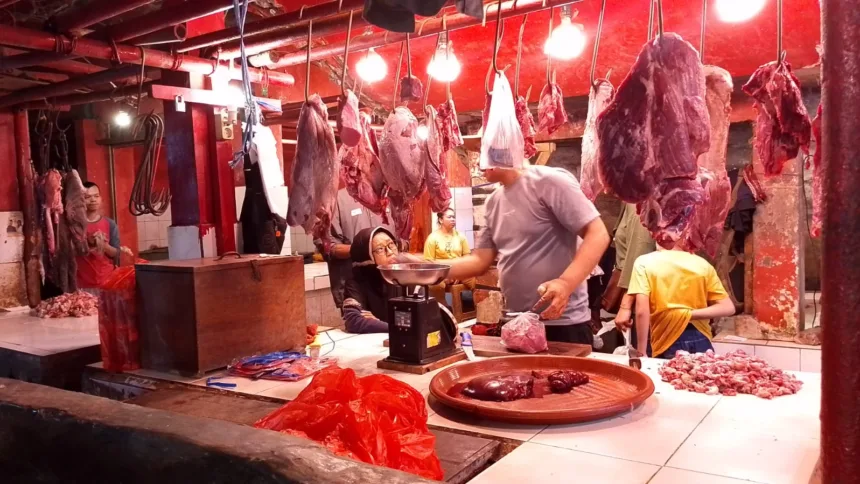 Harga Daging Sapi di Pasar Badak Capai Rp140 Ribu per Kilogram 1 Harga daging sapi