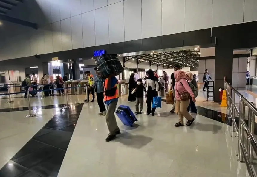 Mudik Lebaran 2026, Penumpang di Stasiun Rangkasbitung Tembus 300 Ribu Lebih 1 Mudik Lebaran 2026