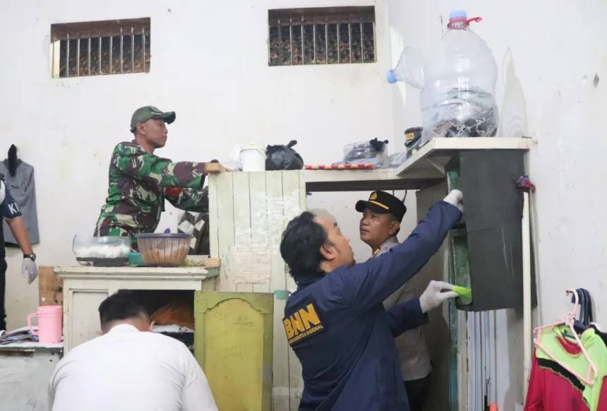 Sidak Gabungan di Lapas Kelas IIA Serang, Petugas Temukan Sejumlah Barang Terlarang 1 Lapas Kelas IIA Serang