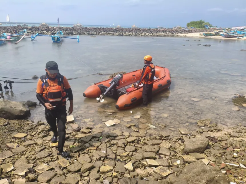Nelayan Asal Wanasalam Hilang di Perairan Pantai Bagedur 1 Pantai Bagedur
