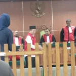 penambang ilegal di Gunung Pinang