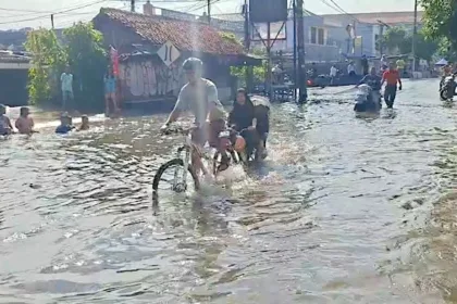 Banjir di Taman Mangu Indah Tangsel