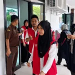 Karyawan PT Nikomas
