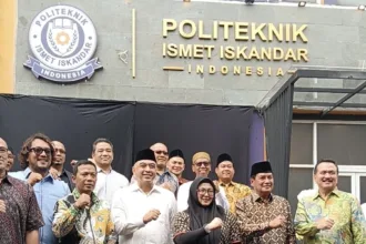 Politeknik Ismet Iskandar