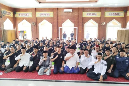 Juru sembelih halal di Kota Serang