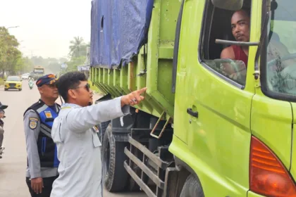 jam operasional truk tambang