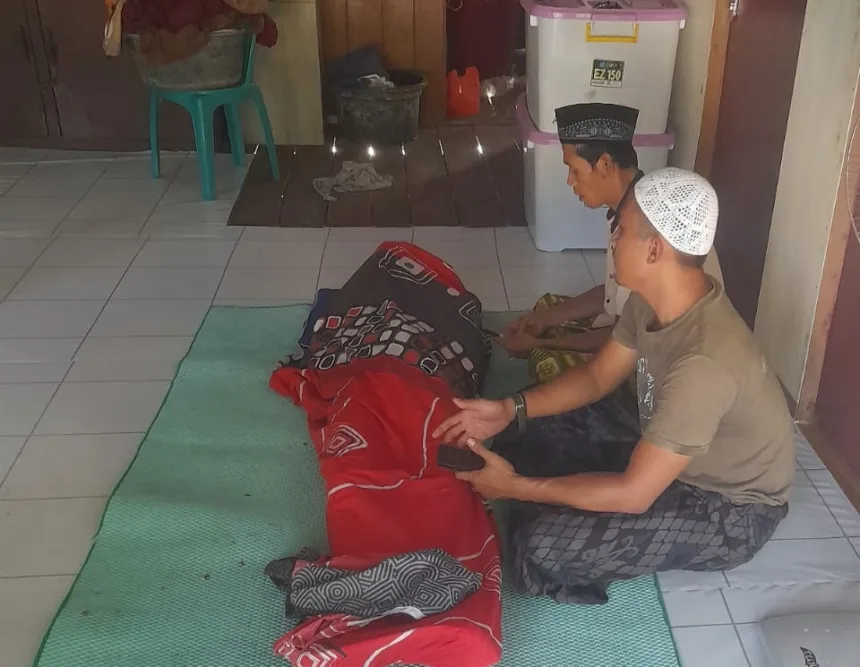 Buaya di Pulau Peucang