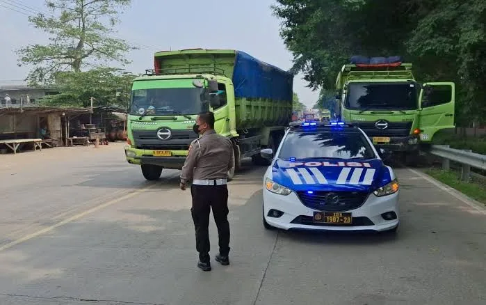 truk tambang