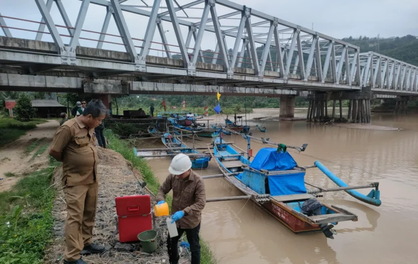 Sungai di Lebak