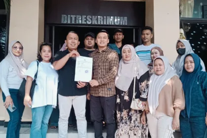 arisan fiktif