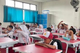 PJJ Tangsel Dikbud Kota Tangsel hentikan PJJ dan instruksikan PTM paska erupsi Gunung Anak Krakatau