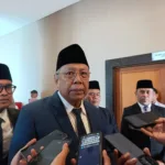 Wali Kota Tangsel Benyamin Davnie